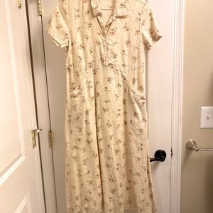 Eddie Bauer floral linen maxi dress in peachy pastel color - buttons at top - SP
